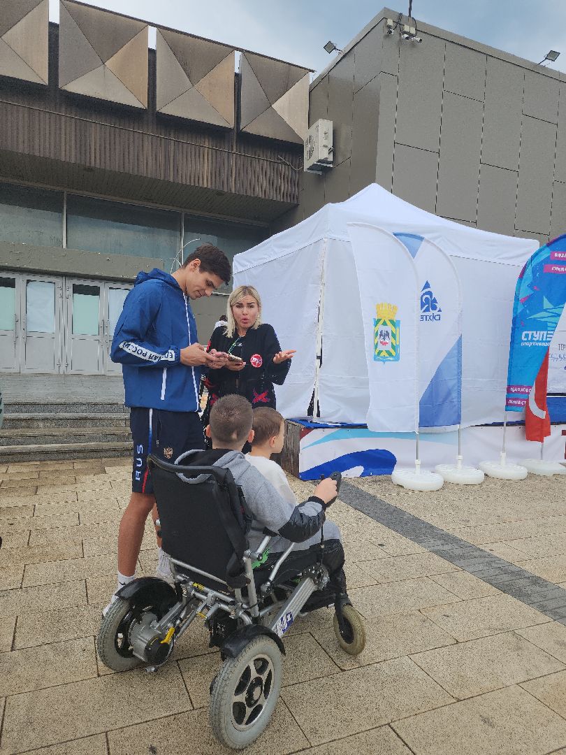 авария; благотворительность; добрые дела; помощь