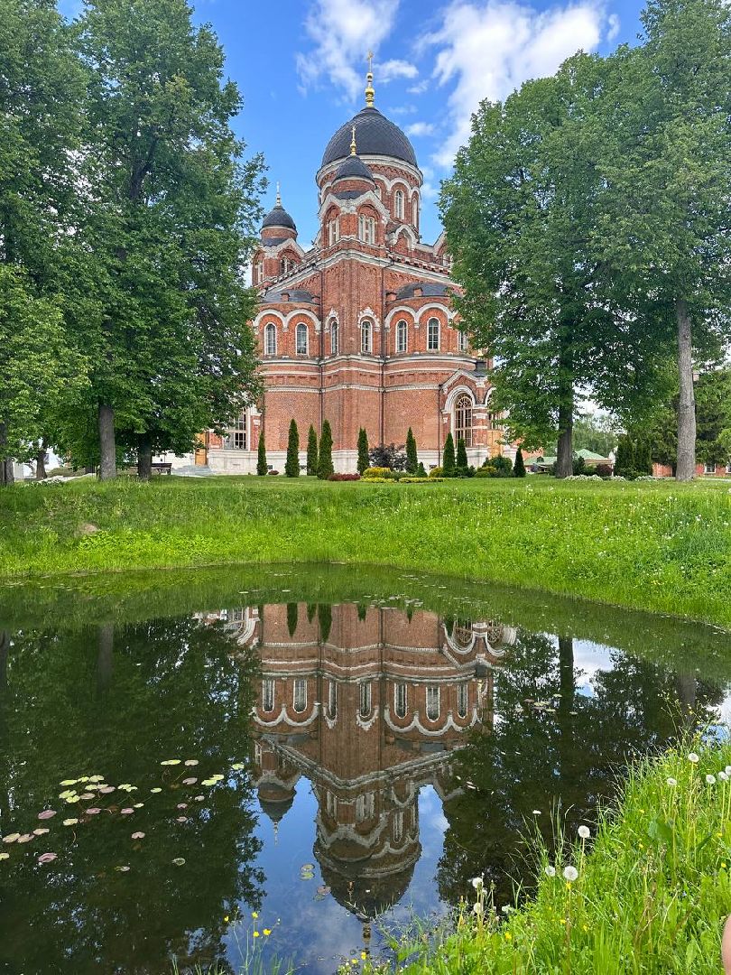 Можайск, Можайский городской округ, Подмосковье, религия, вера, монастырь, обитель, монашество, жизнь, православная церковь, традиции, традиции монашества