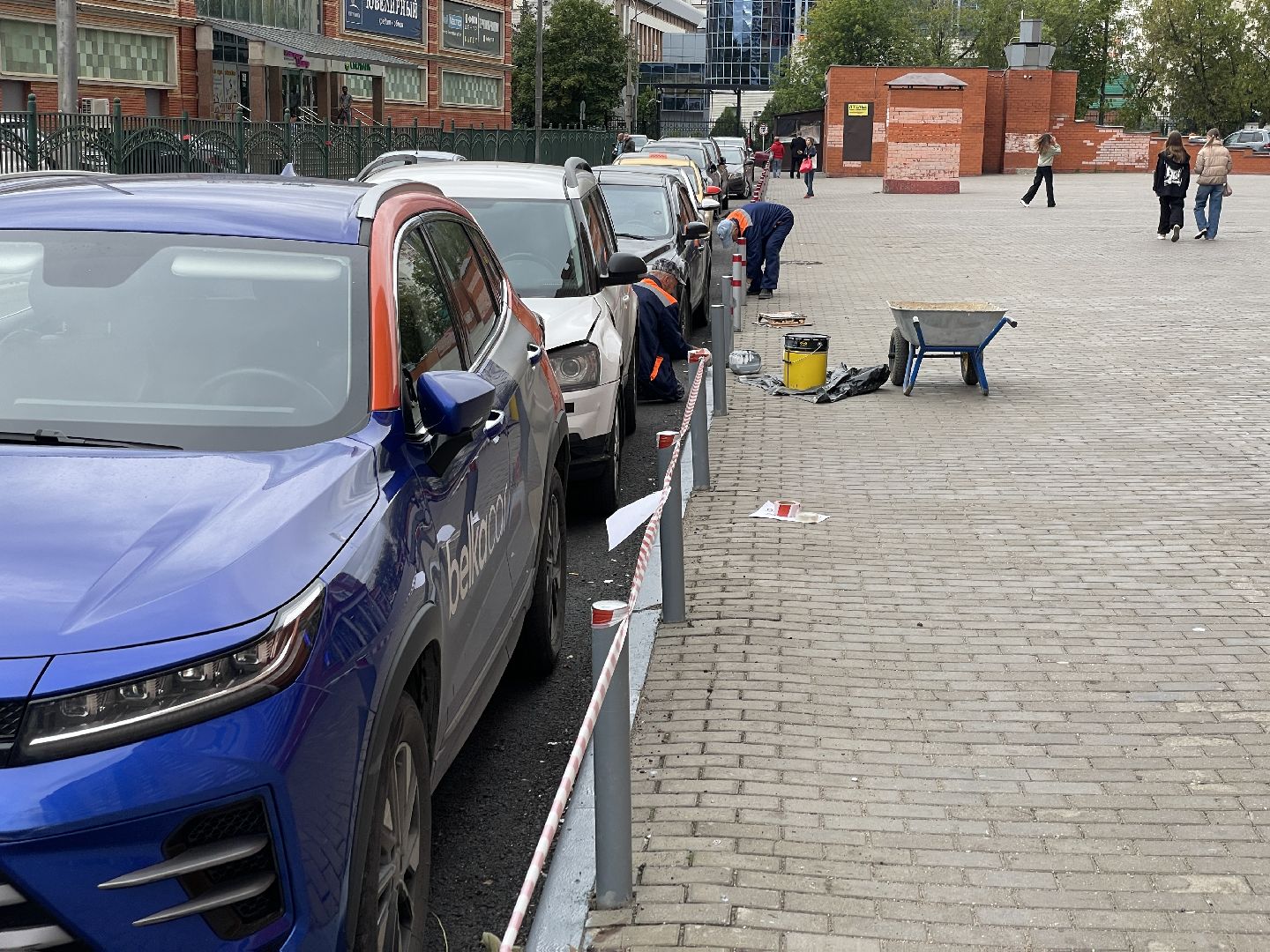 Бордюр, покраска, благоустройство, жители