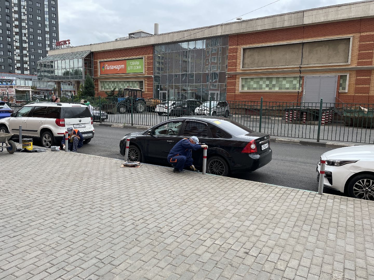 Бордюр, покраска, благоустройство, жители