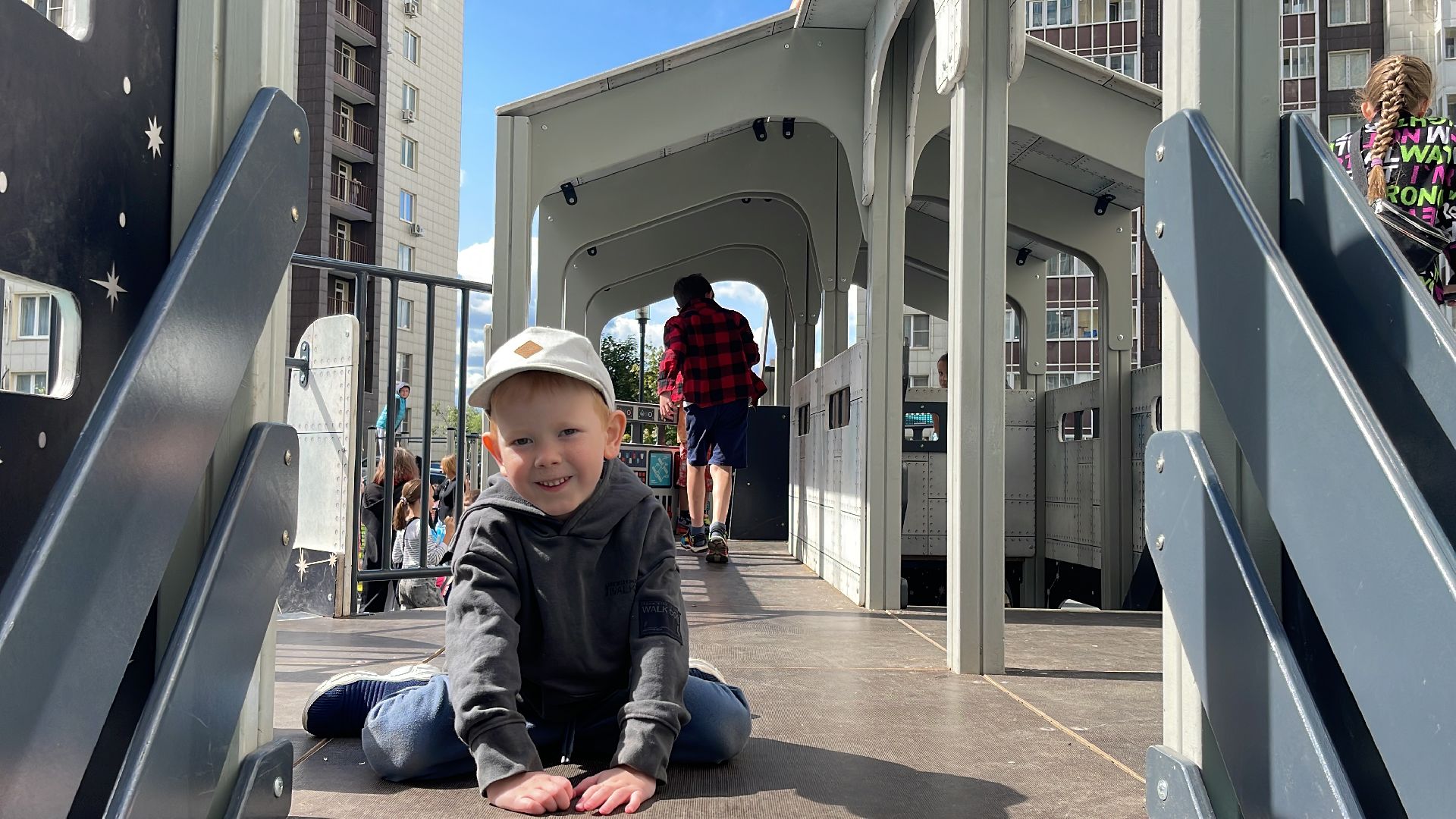 Одинцово, благоустройство, детская площадка, губернатор, программа, мороженое, космос