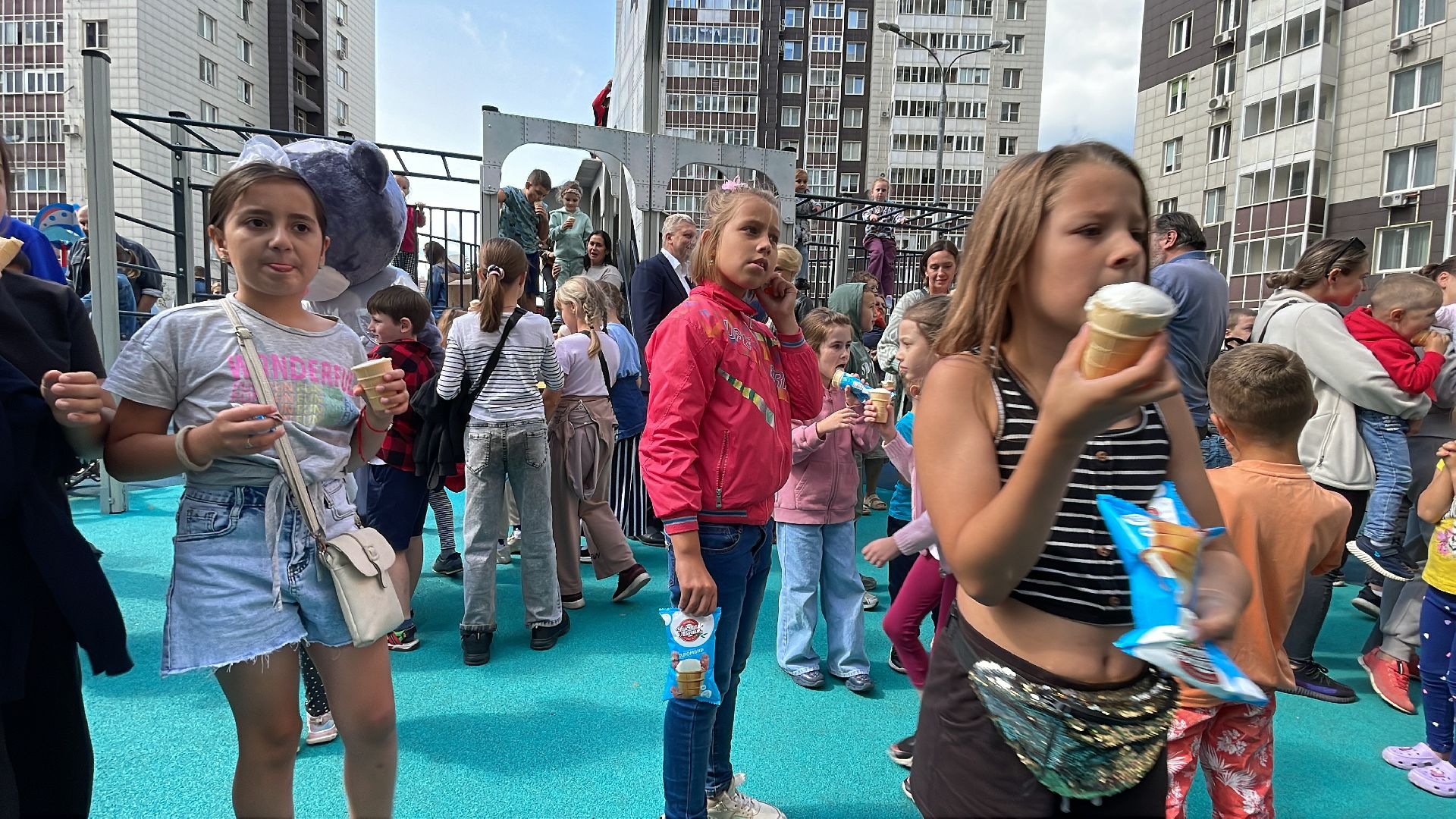 Одинцово, благоустройство, детская площадка, губернатор, программа, мороженое, космос