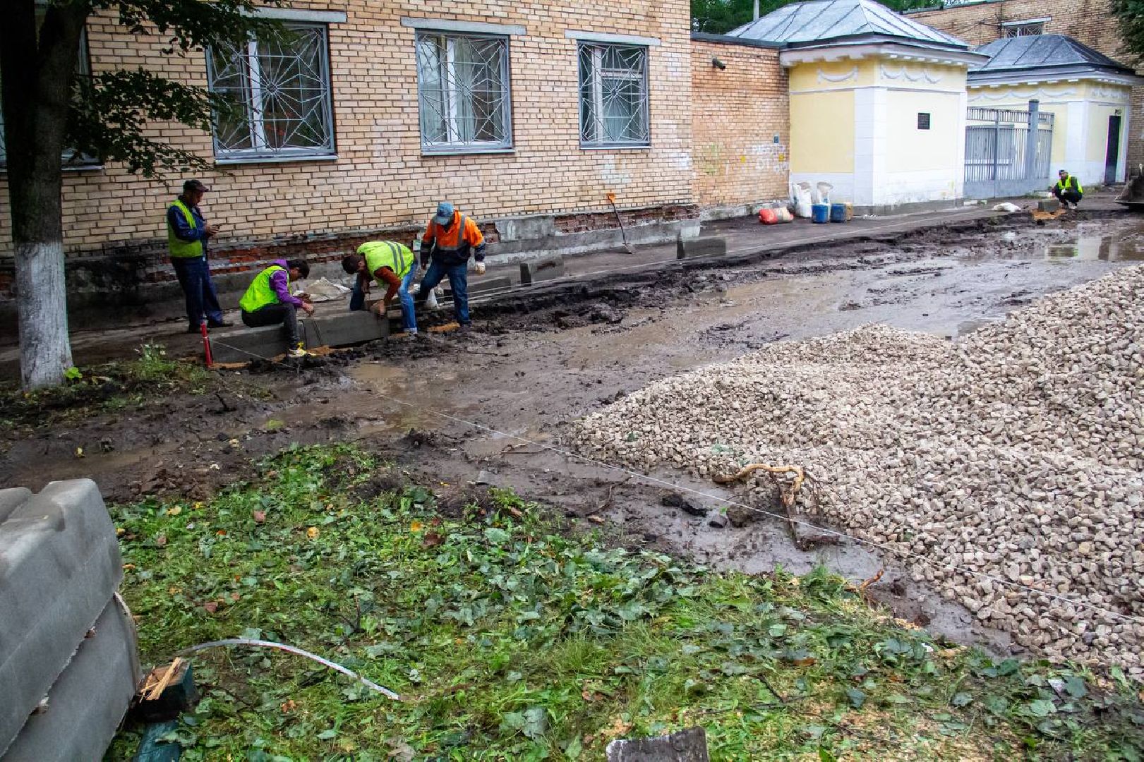 Подольск, парковки, школа, благоустройство