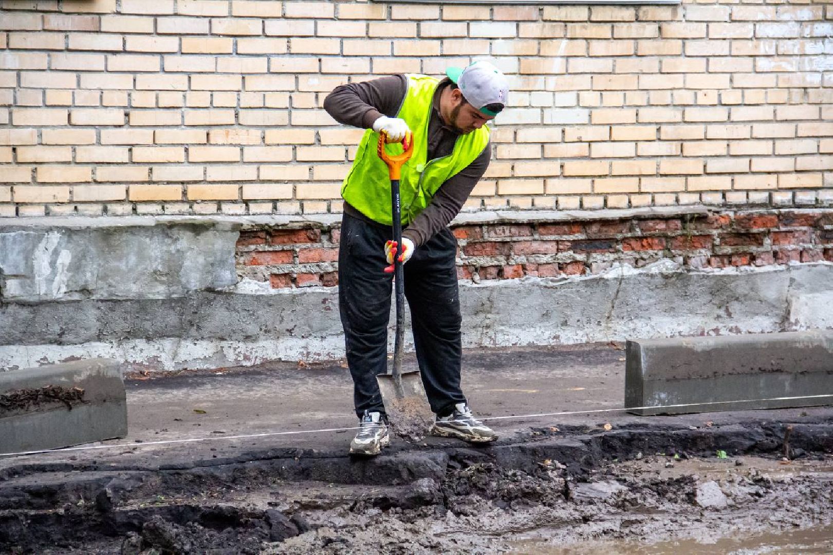 Подольск, парковки, школа, благоустройство