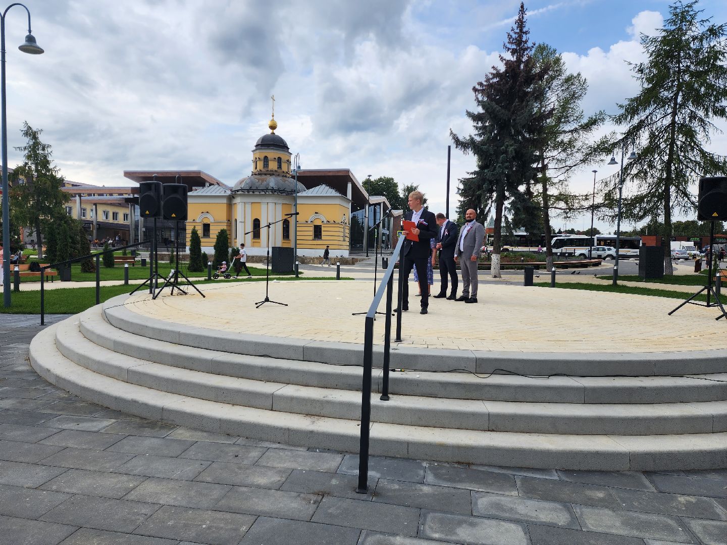 Бронницы, общество, День российского флага, студентка колледжа о патриотическом мероприятии