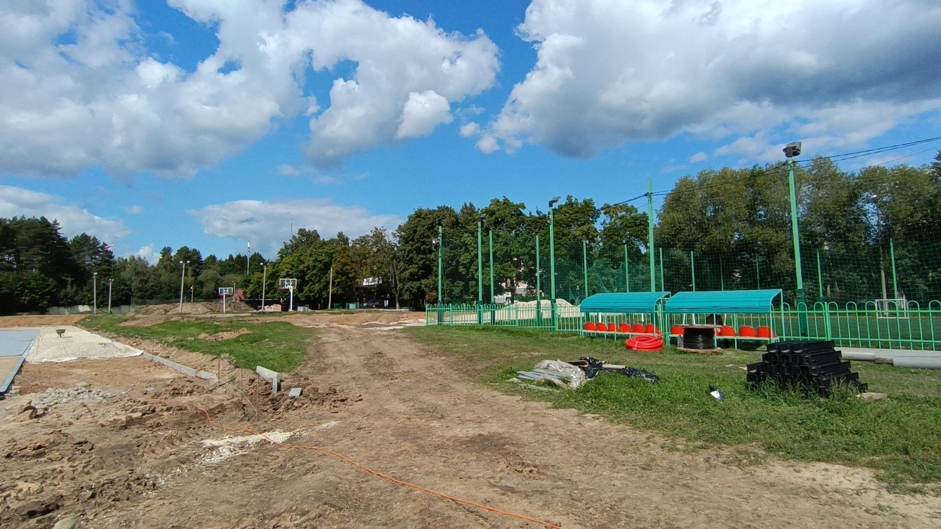 Лобня, стадион, спорт, строительство