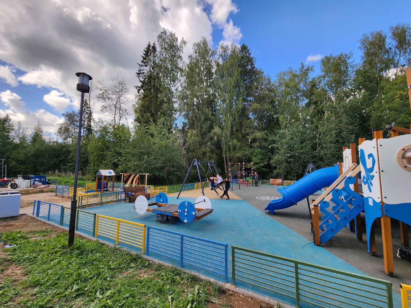 Солнечногорск, Лесное озеро, дети, детская площадка, благоустройство,