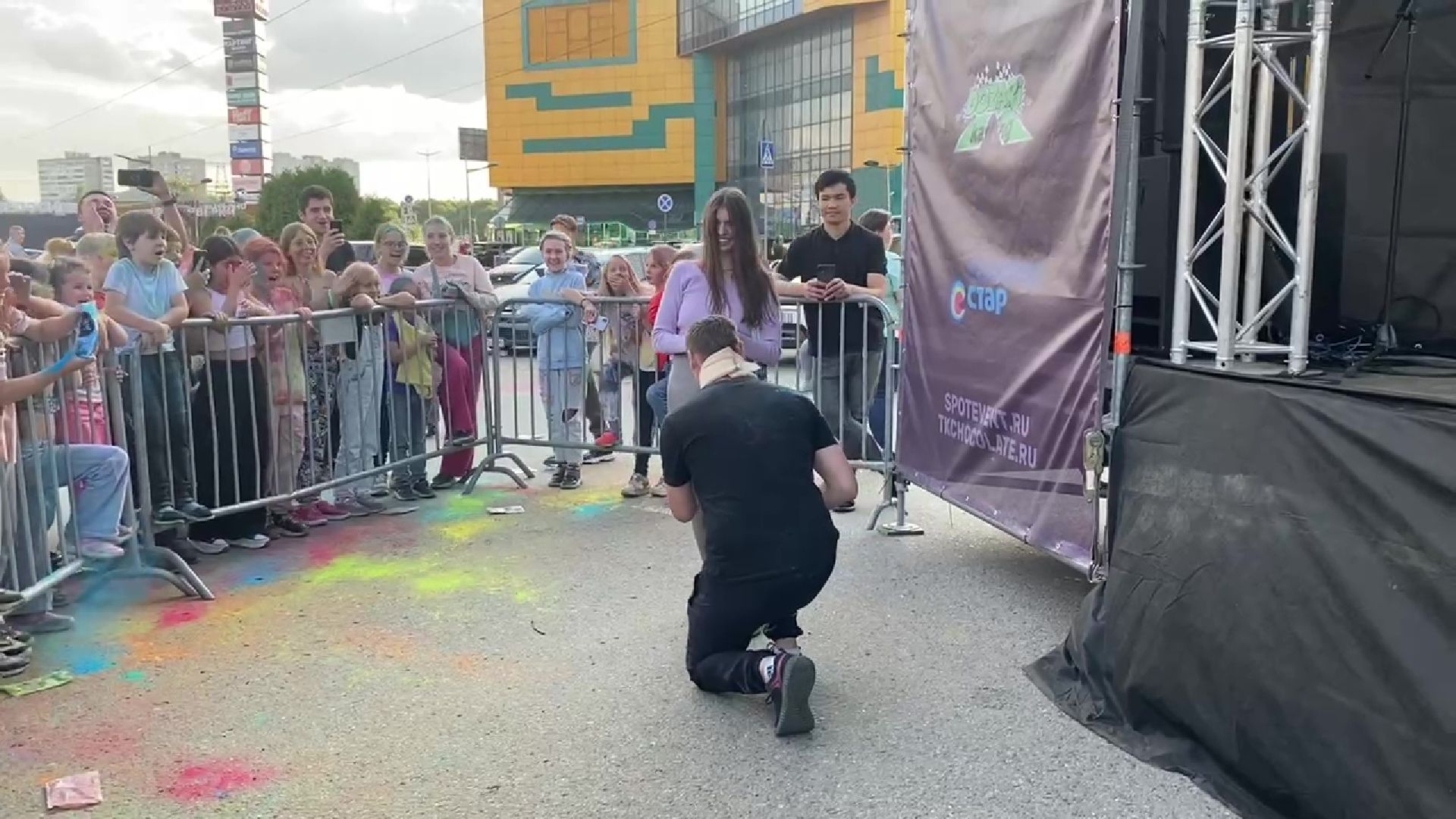 Реутов, фестиваль красок, торговый комплекс, Шоколад, предложение, любовь