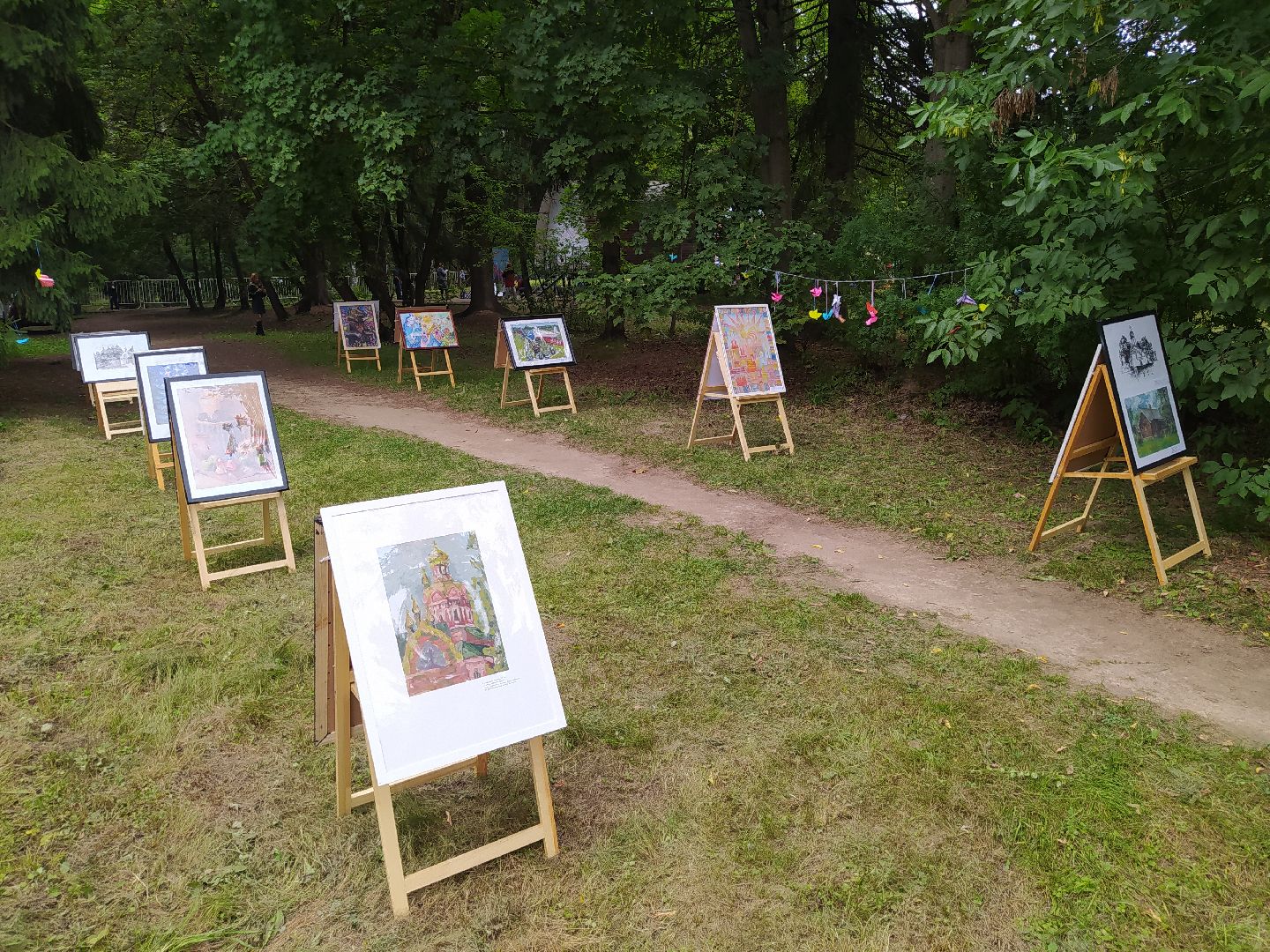 Нахабино, картины, день города, художники, дети