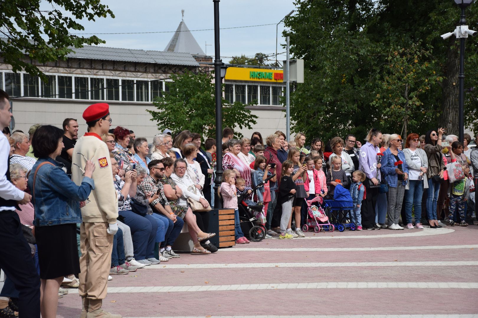 Павловский Посад, городской округ Павловский Посад, люди, город, праздник, сквер, реконструкция