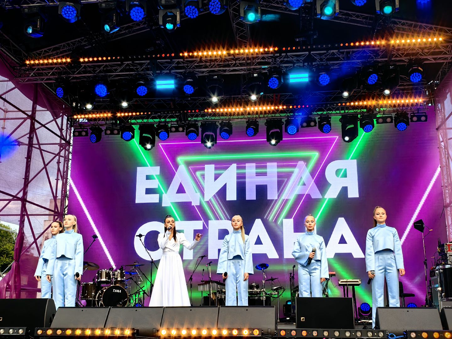 Площадь, День города, гости, коллектив