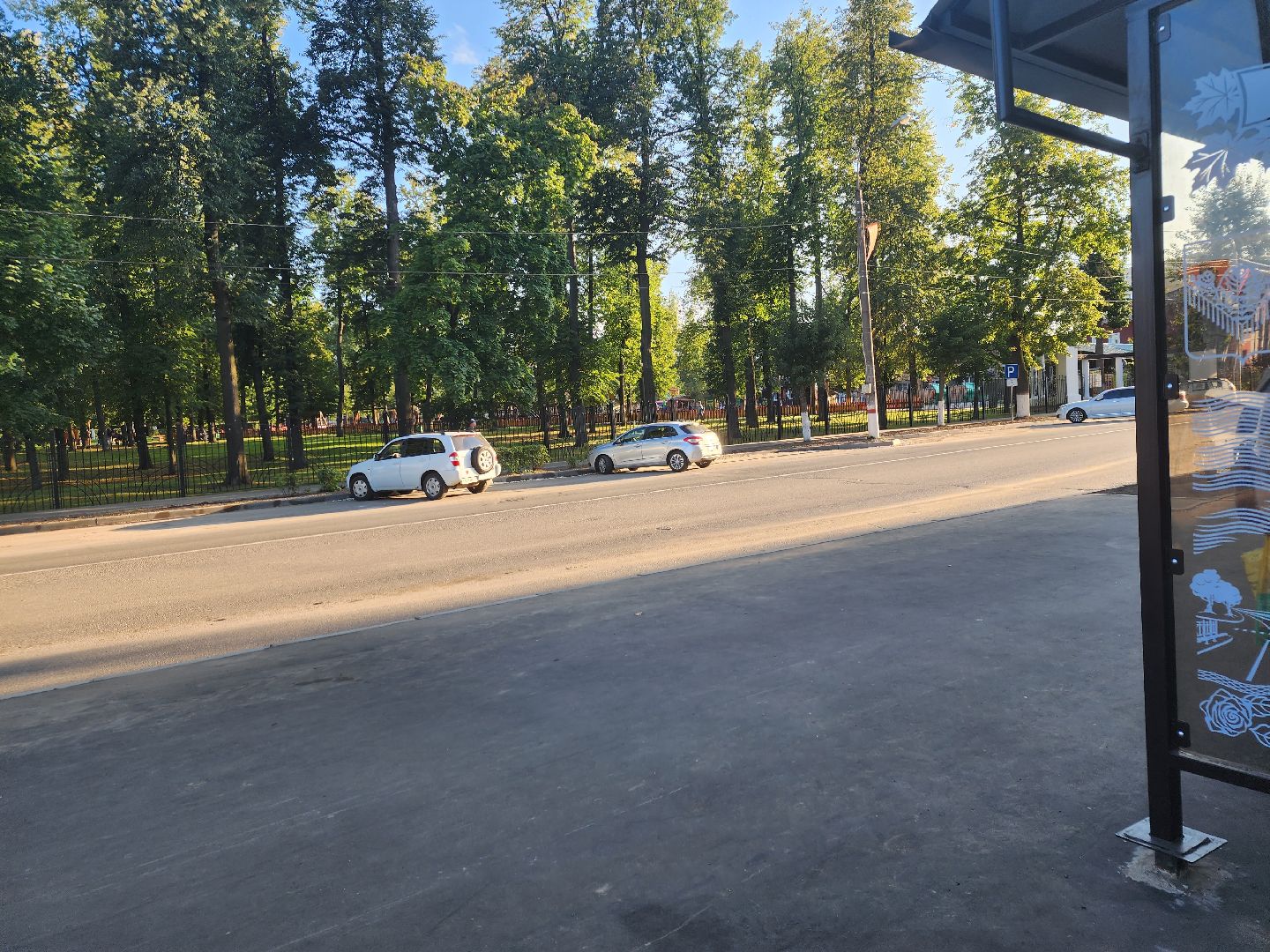 Павловский Посад, городской округ Павловский Посад, люди, остановка, транспорт, улица, ремонт