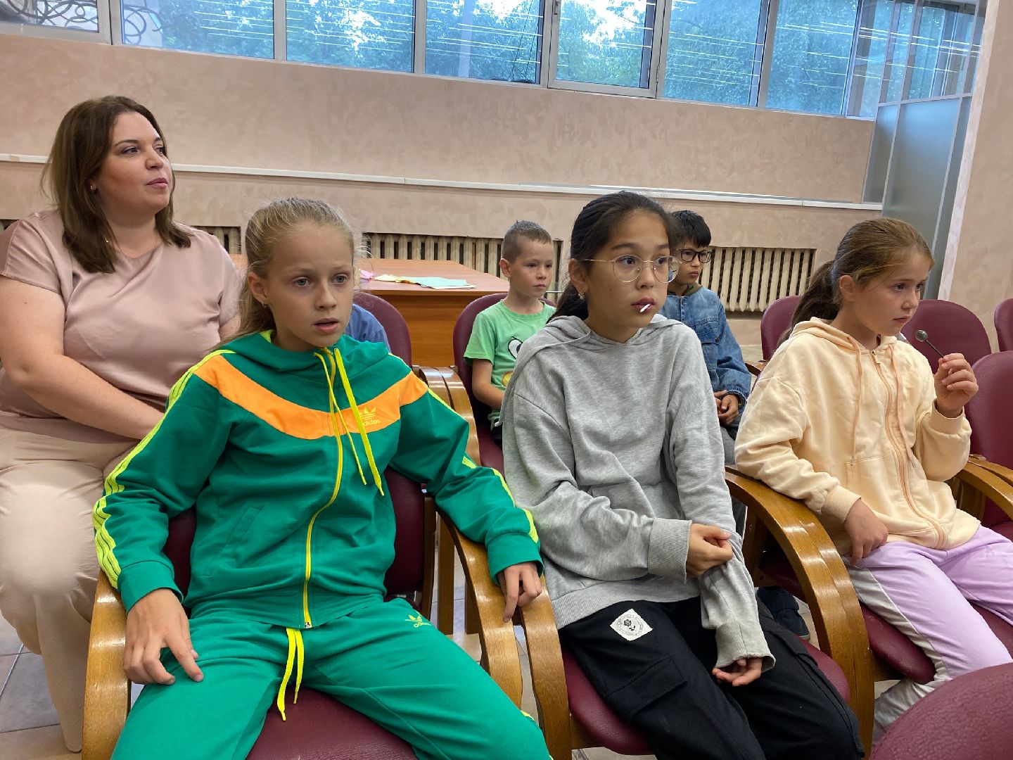 библиотека; видное; день открытых дверей; досуг; знания