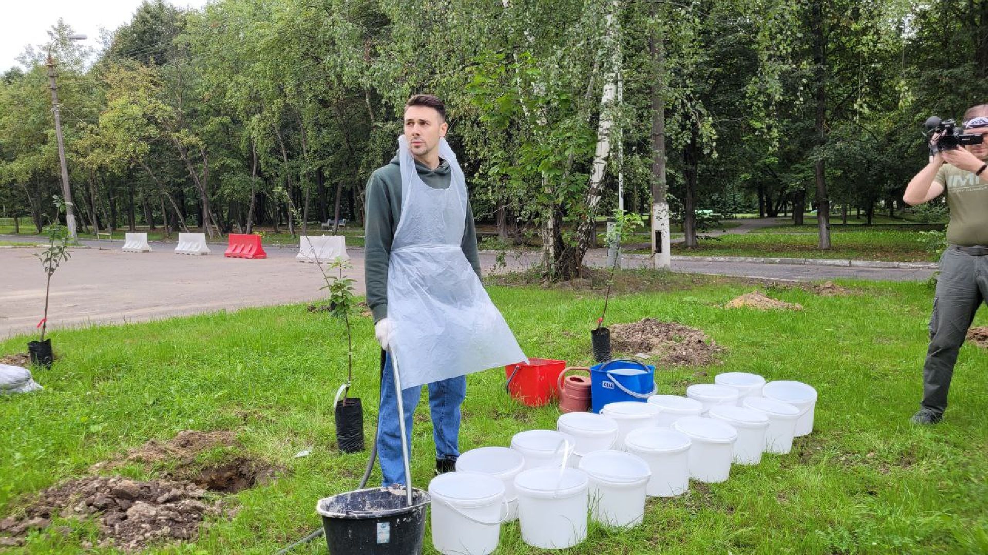 посадка; вишнёвый сад; ВПЦ; видное; подарок