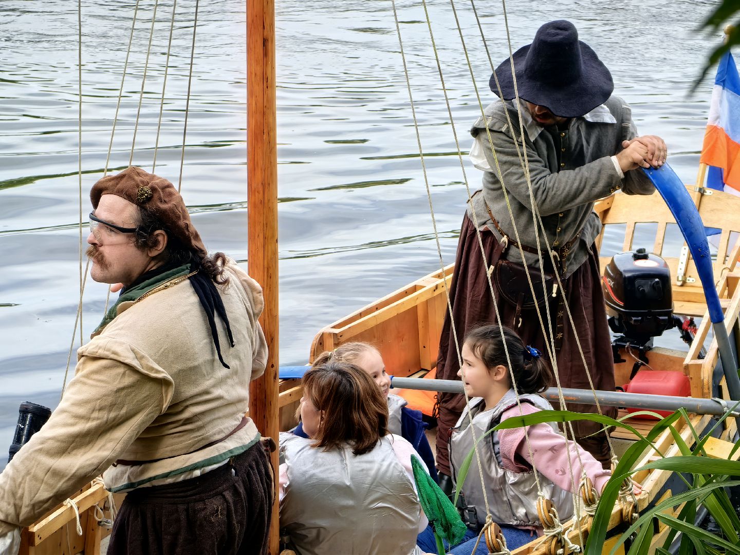 Морской бой, пираты, корабль, река, парк, гости