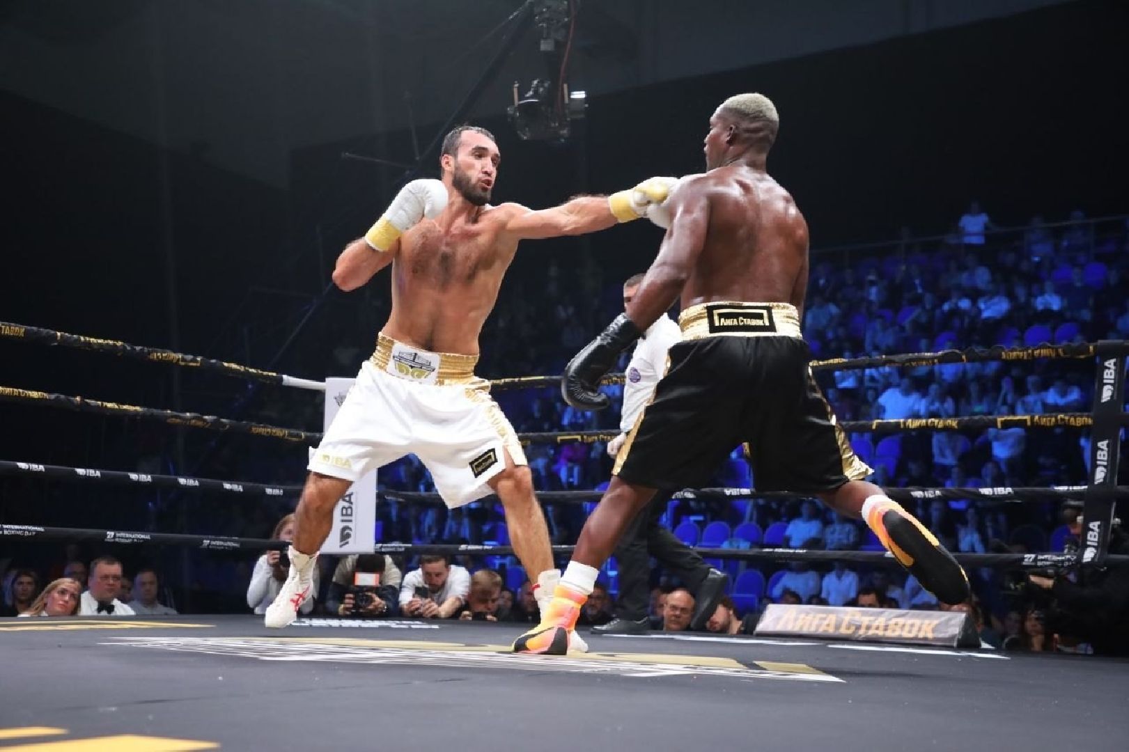 Серпухов, Подмосковье, Ночь чемпионов IBA, Кремлёв, бокс