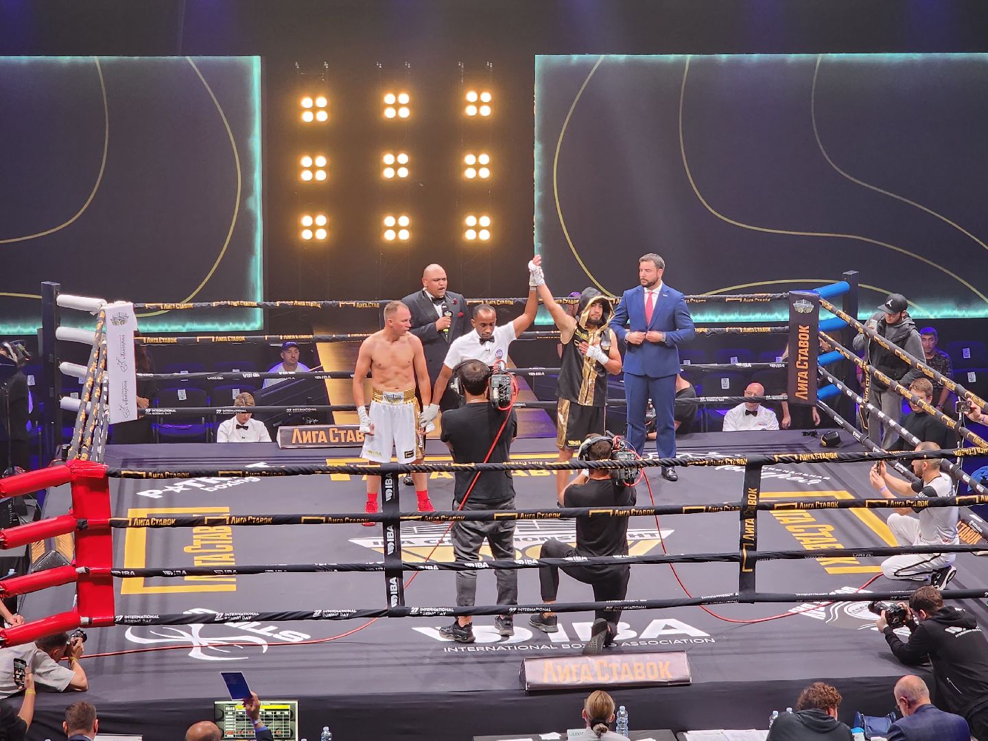 Серпухов, Подмосковье, Ночь чемпионов IBA, Кремлёв, бокс