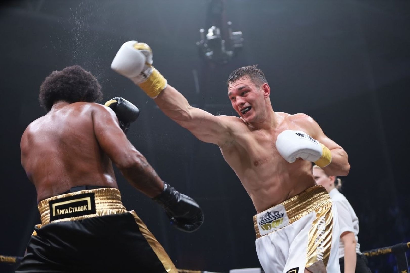 Серпухов, Подмосковье, Ночь чемпионов IBA, Кремлёв, бокс