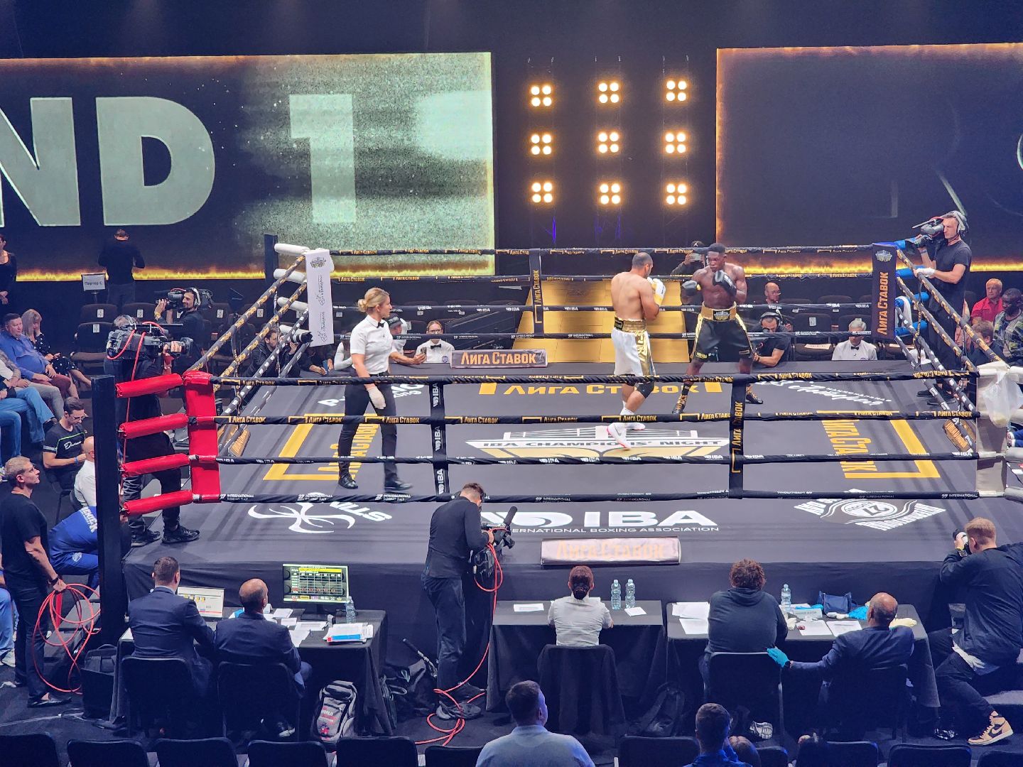 Серпухов, Подмосковье, Ночь чемпионов IBA, Кремлёв, бокс