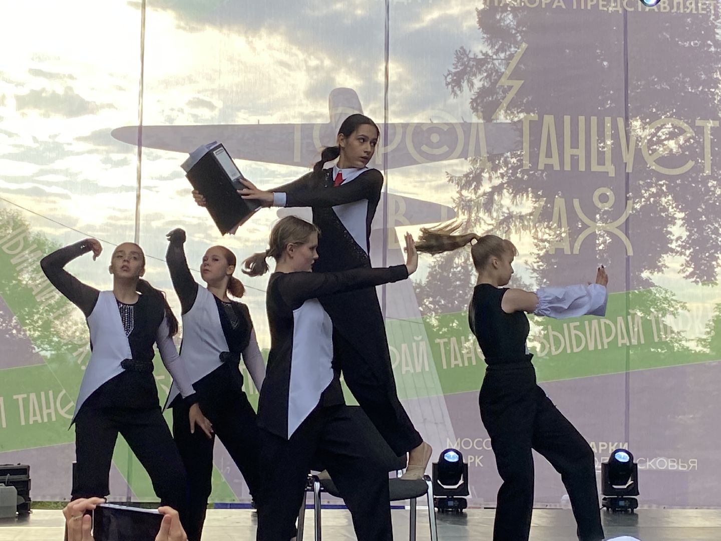 парки подмосковья, город танцует в парках, фестиваль, истра,