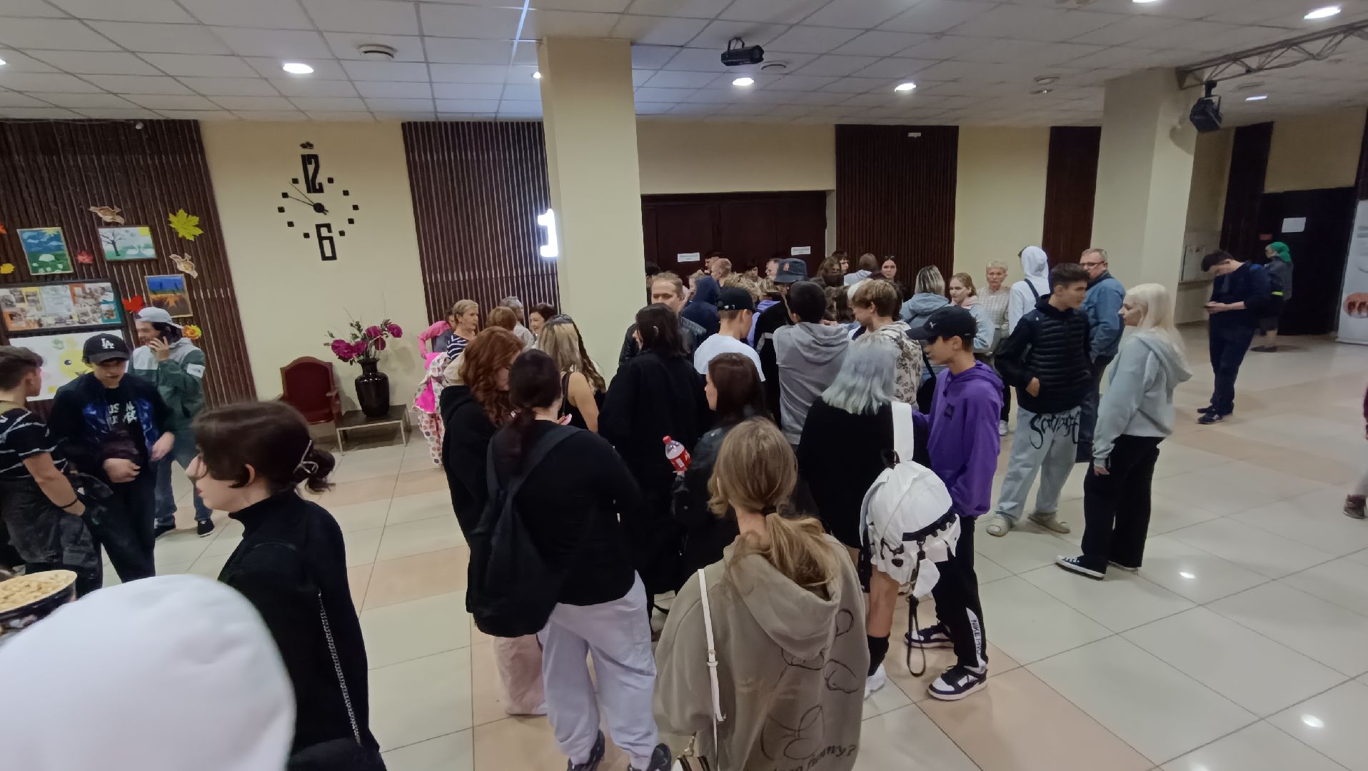 Лобня, культура, кино