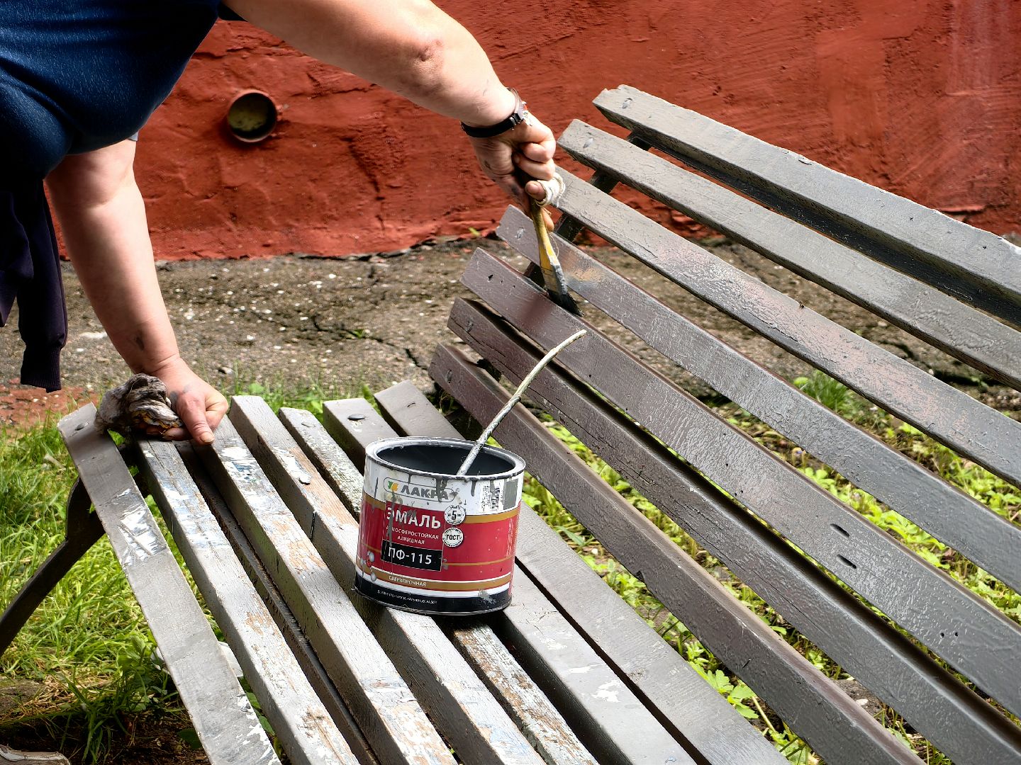 Лавочки, окрашено, краска, территория