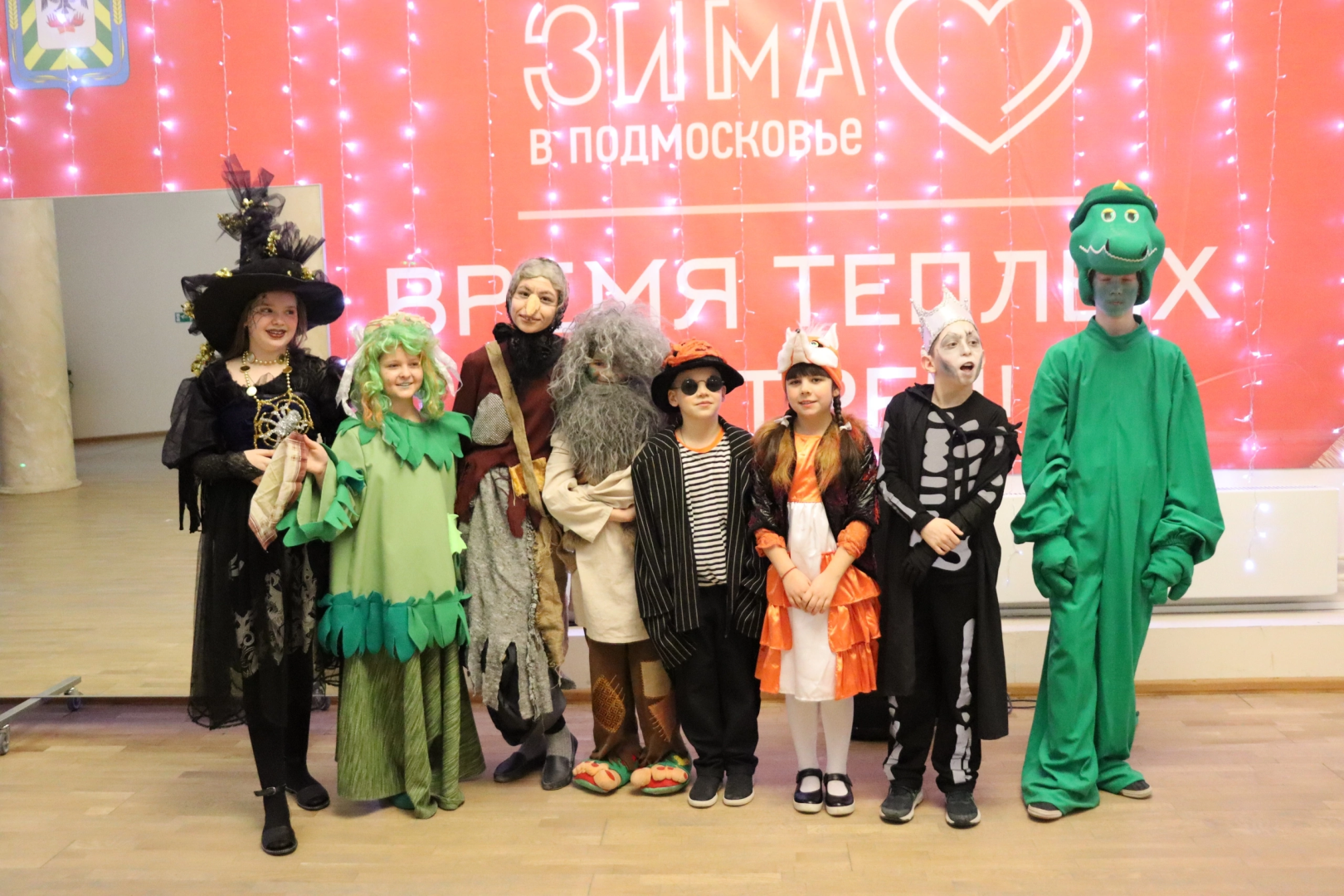 народный театра; т-вид; видное; дворец культуры; актёры