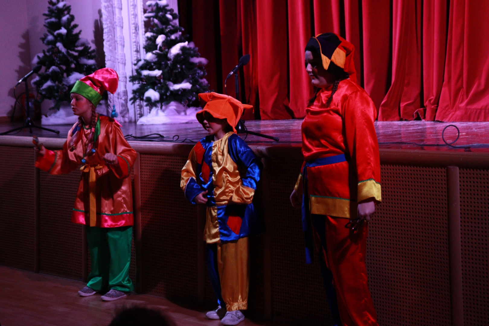 народный театра; т-вид; видное; дворец культуры; актёры