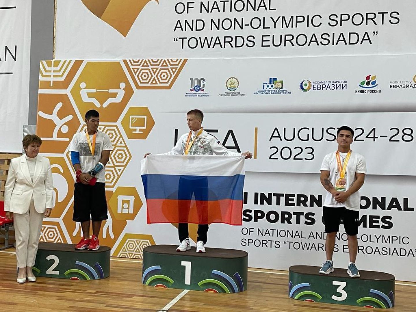 Подольск, спорт, призовые места, победитель, Кубок мира, спортивное метание ножа, воздушная атлетика