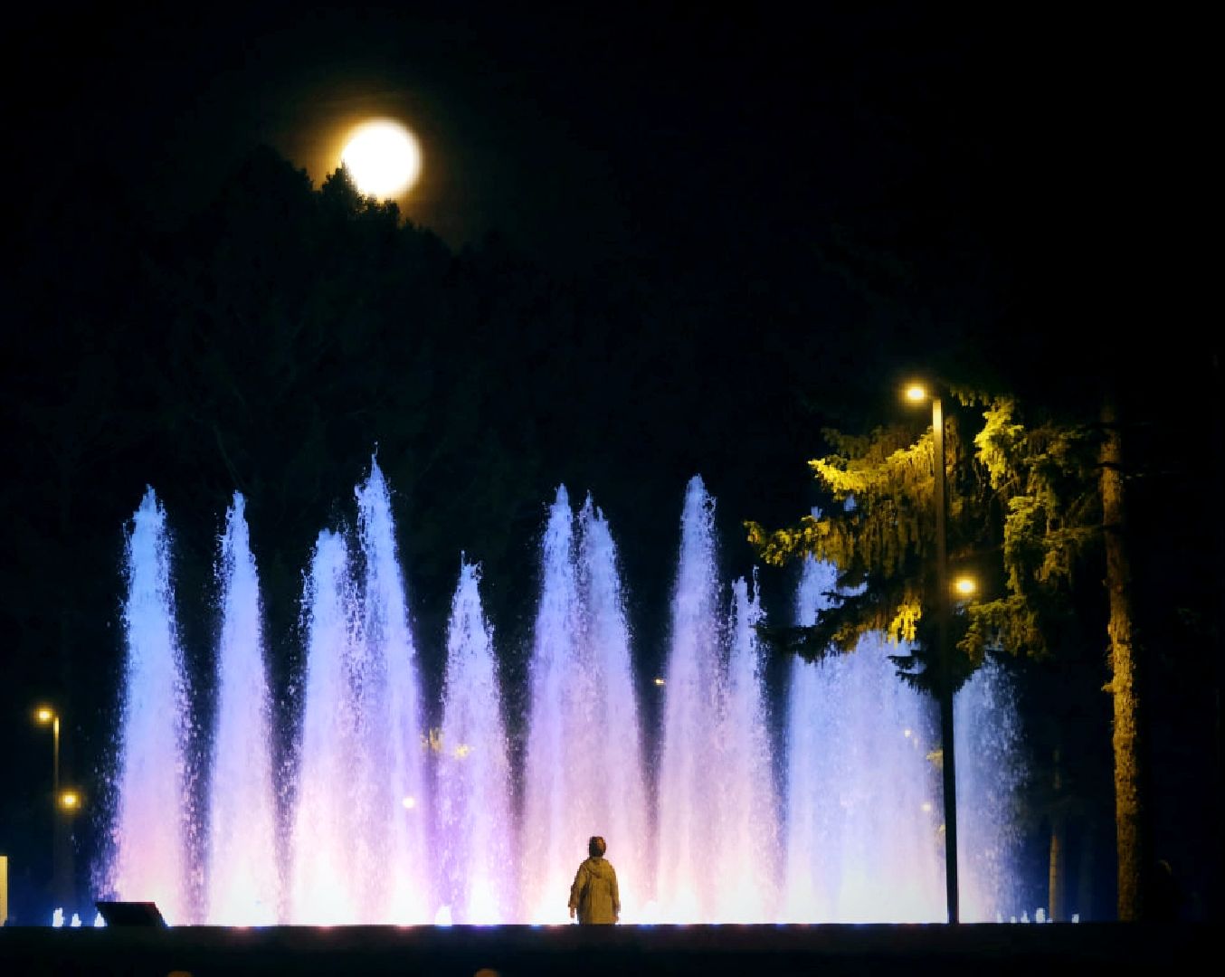 Суперлуние, полнолуние