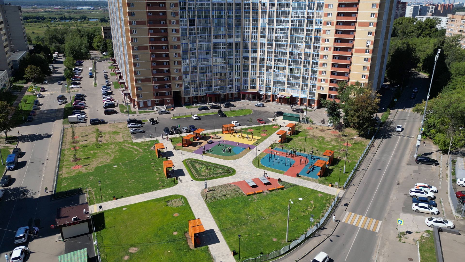 сквер, лыткарино,видео с коптера, дети,