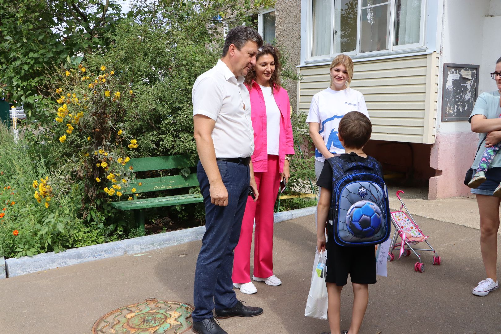 Серебряные Пруды, дети