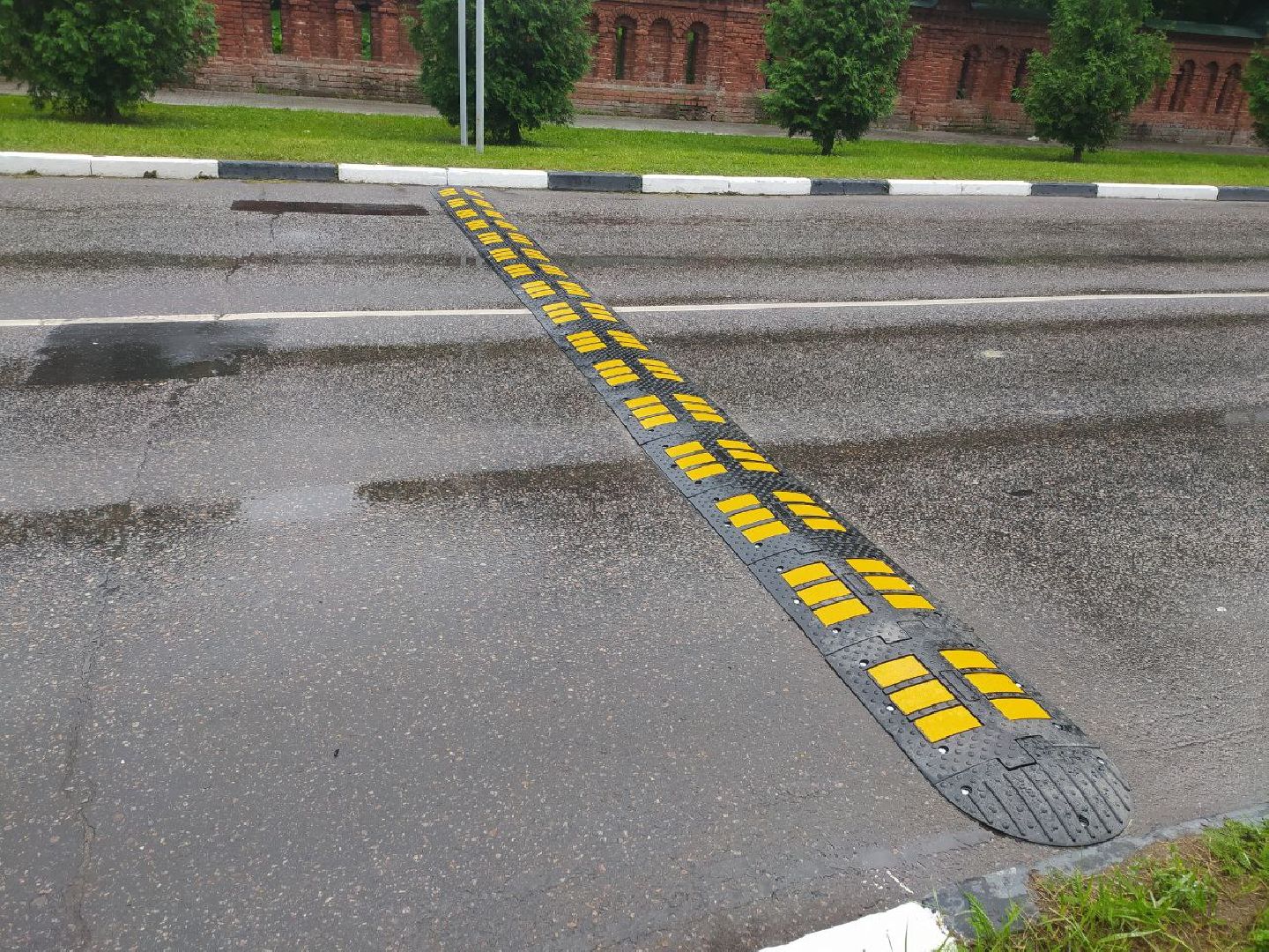 Коломна, дороги, лежачие полицейские, светофор