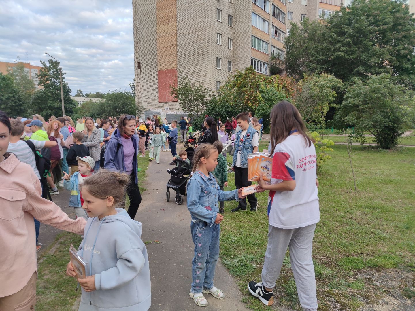 Волонтеры, сто мероприятий, набор, Волонтеры Подмосковья, Дубна