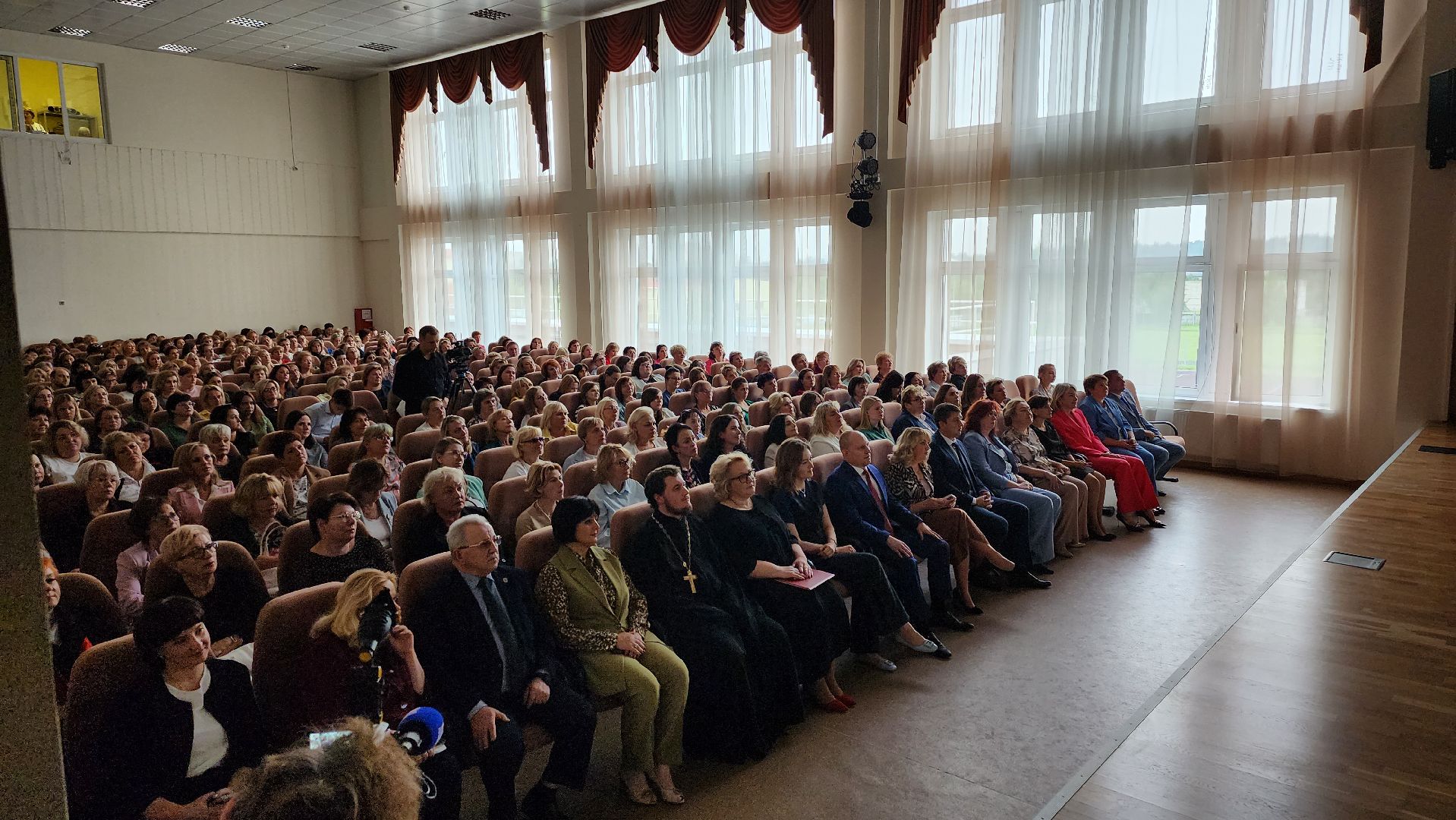 Пушкино, образование, дети, общество