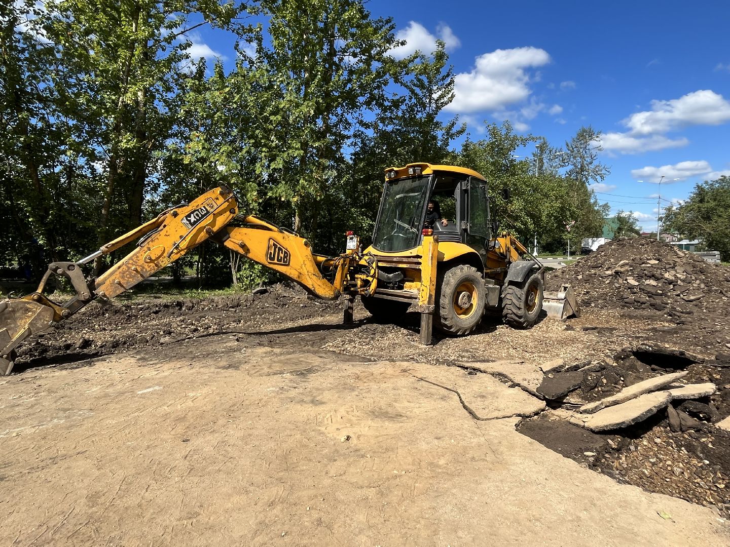 наро-фоминск, благоустройство, парковка у дома, комфортное Подмосковье