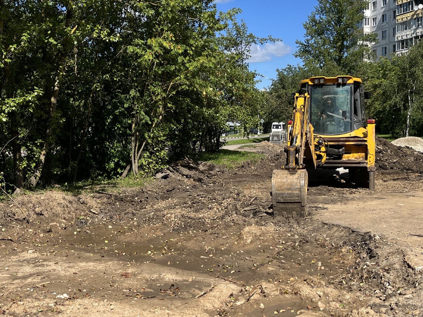 наро-фоминск, благоустройство, парковка у дома, комфортное Подмосковье