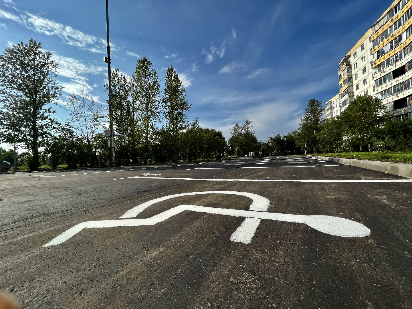 наро-фоминск, благоустройство, парковка у дома, комфортное Подмосковье