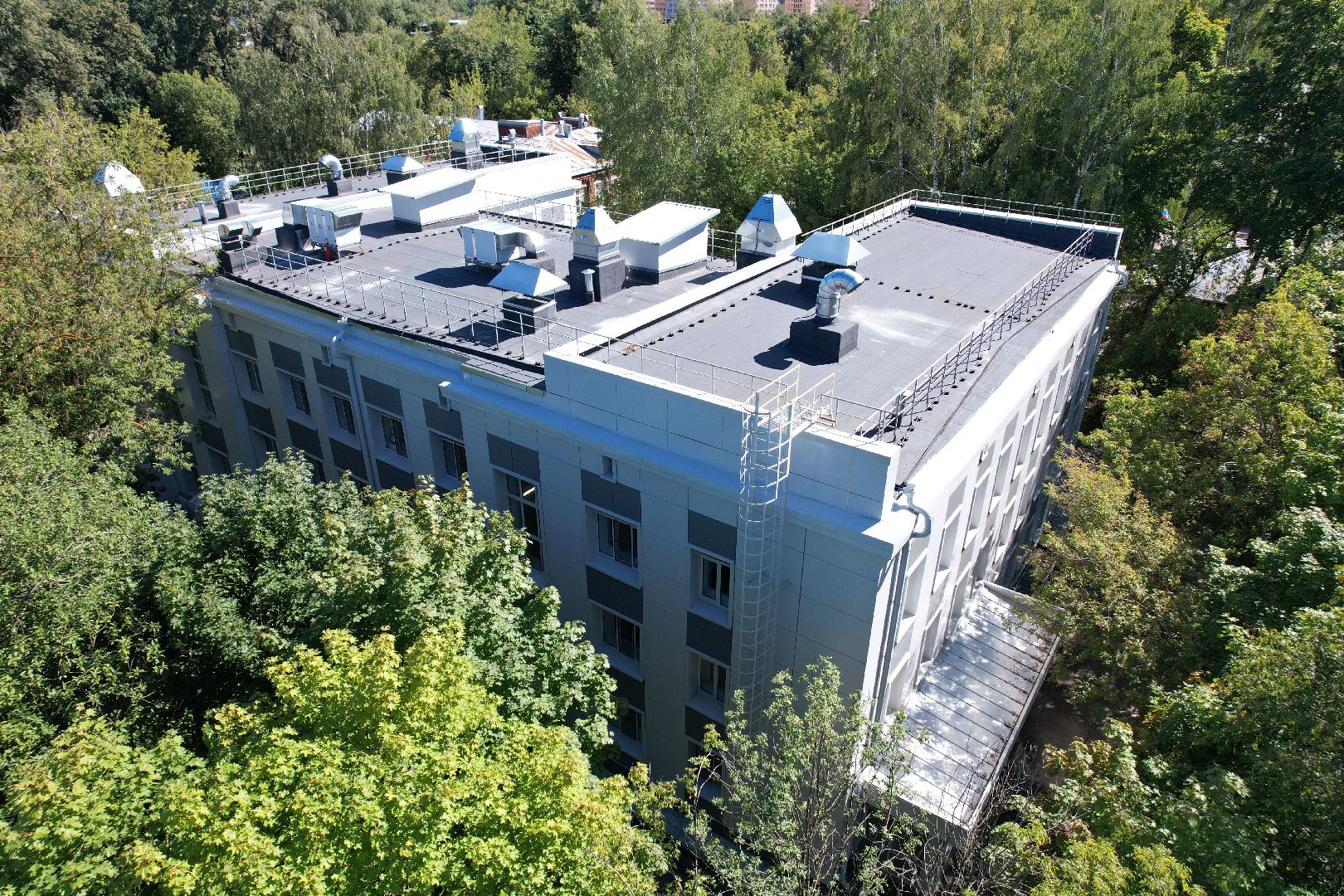 поликлиника, здоровье,медицина, видео с коптера,