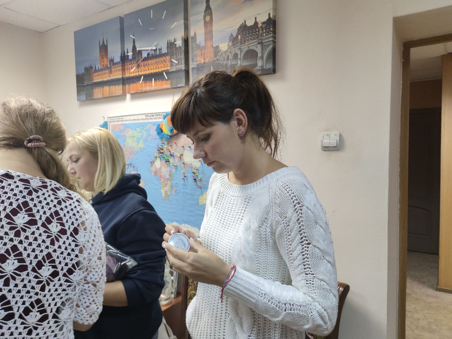 Вязание для недоношенных, благотворительность, 28 петель, союз женщин россии, Дубна