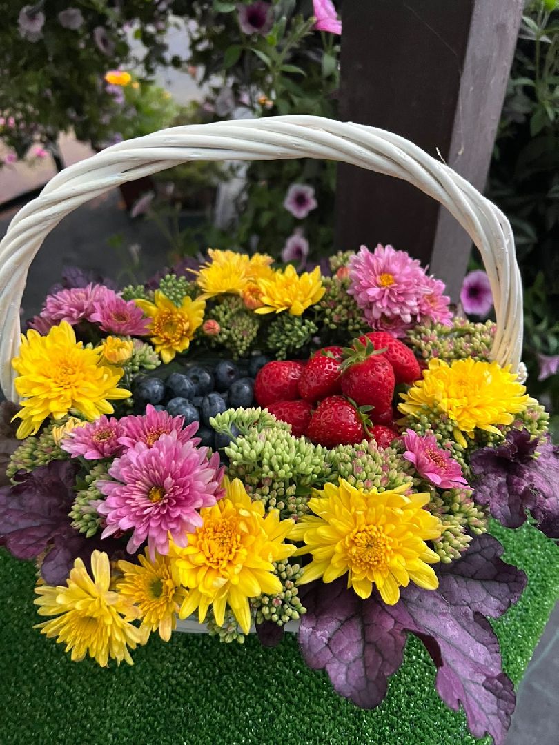 Звенигород, день знаний, цветочные композиции, садовый центр