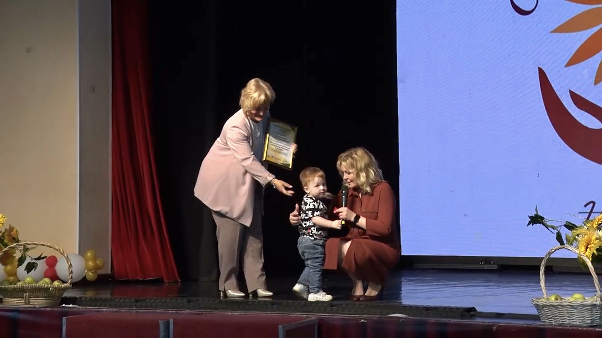 Клин, общество, помощь, дети, школы