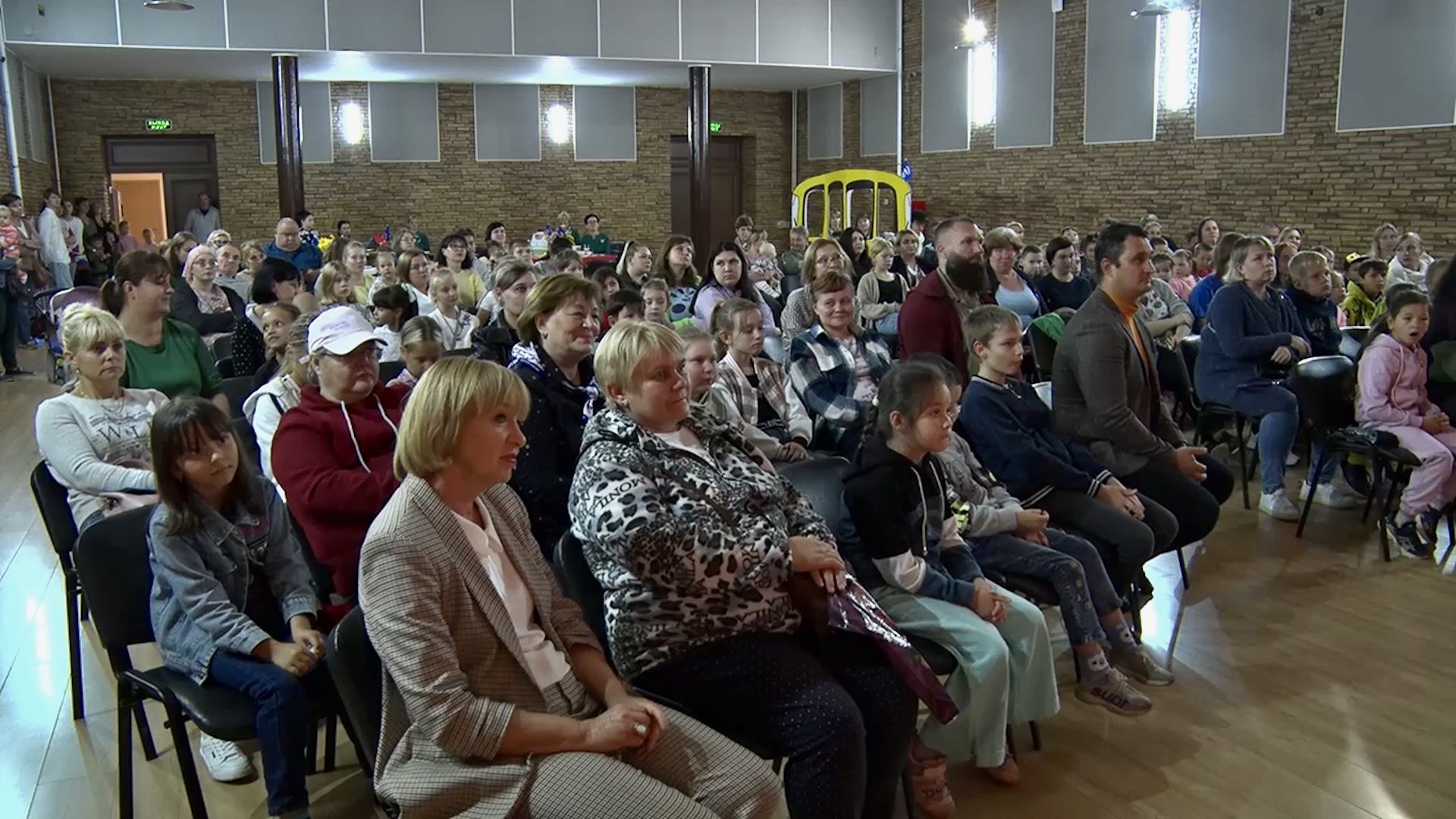 Клин, общество, помощь, дети, школы