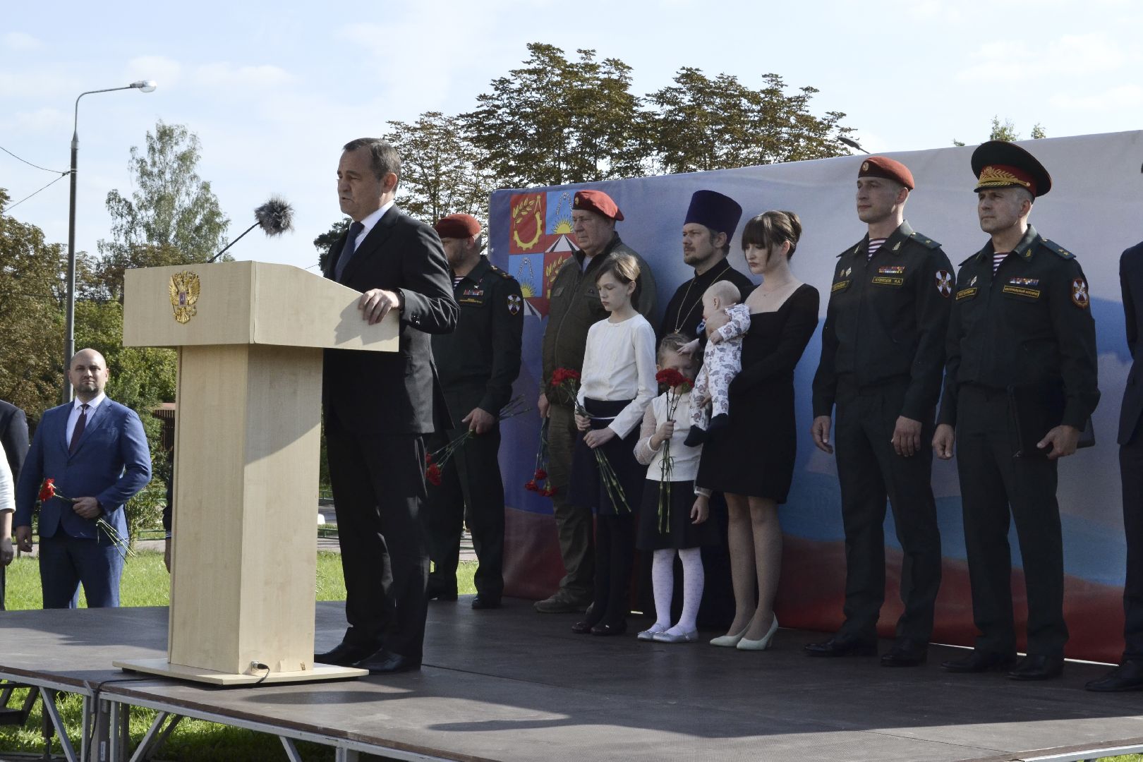 Балашиха, Подмосковье, общество, мурал, СВО, мемориальная доска, Александр Потапов