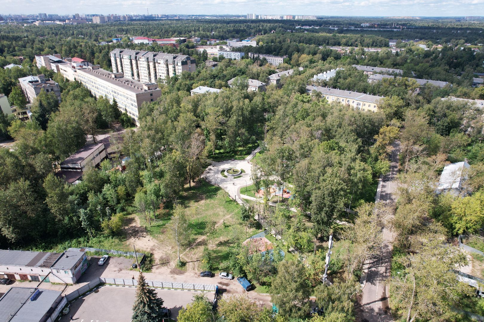 сквер, короле,академик, видео с коптера,