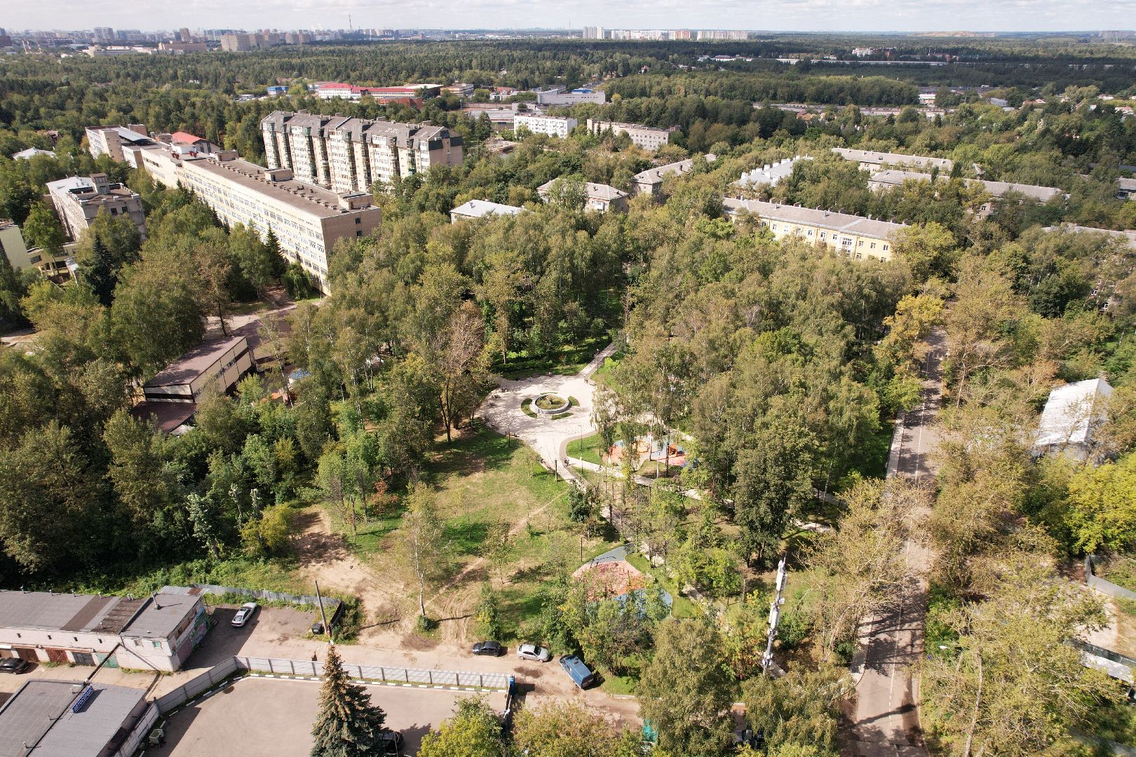 сквер, короле,академик, видео с коптера,