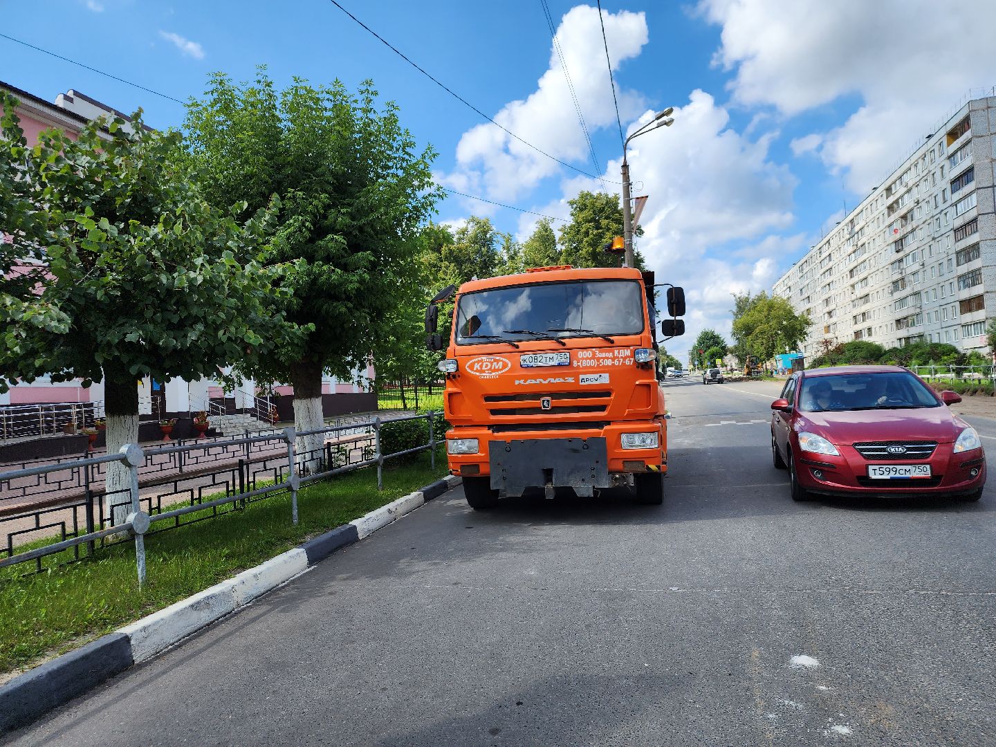Павловский Посад, городской округ павловский Посад, люди, благоустройство, ремонт, тротуар, бордюр