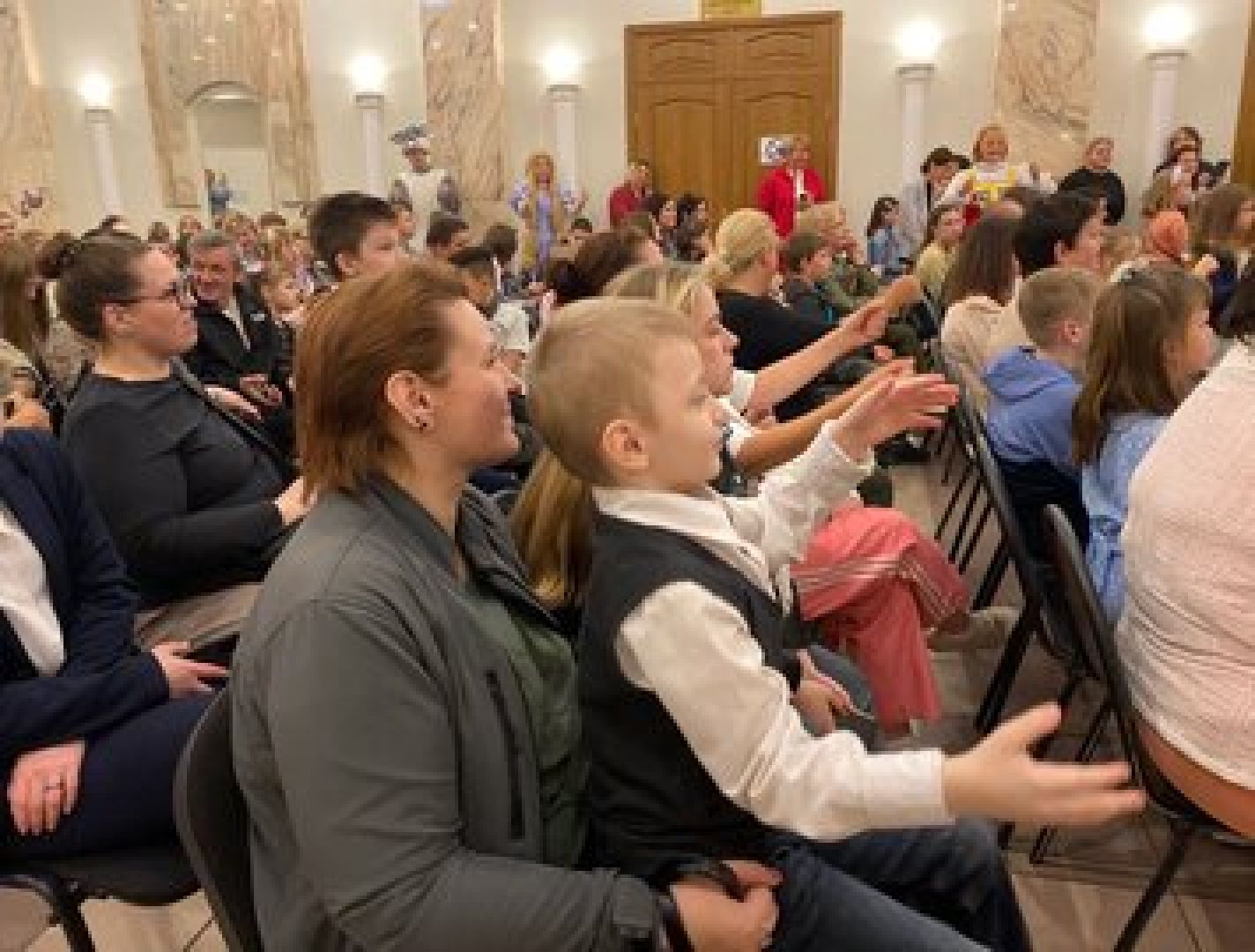 Долгопрудный, 1 сентября, рюкзаки, благотворительность