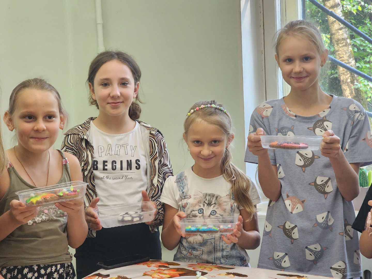 дети, 1 сентября, подарки, школа, многодетные семьи,