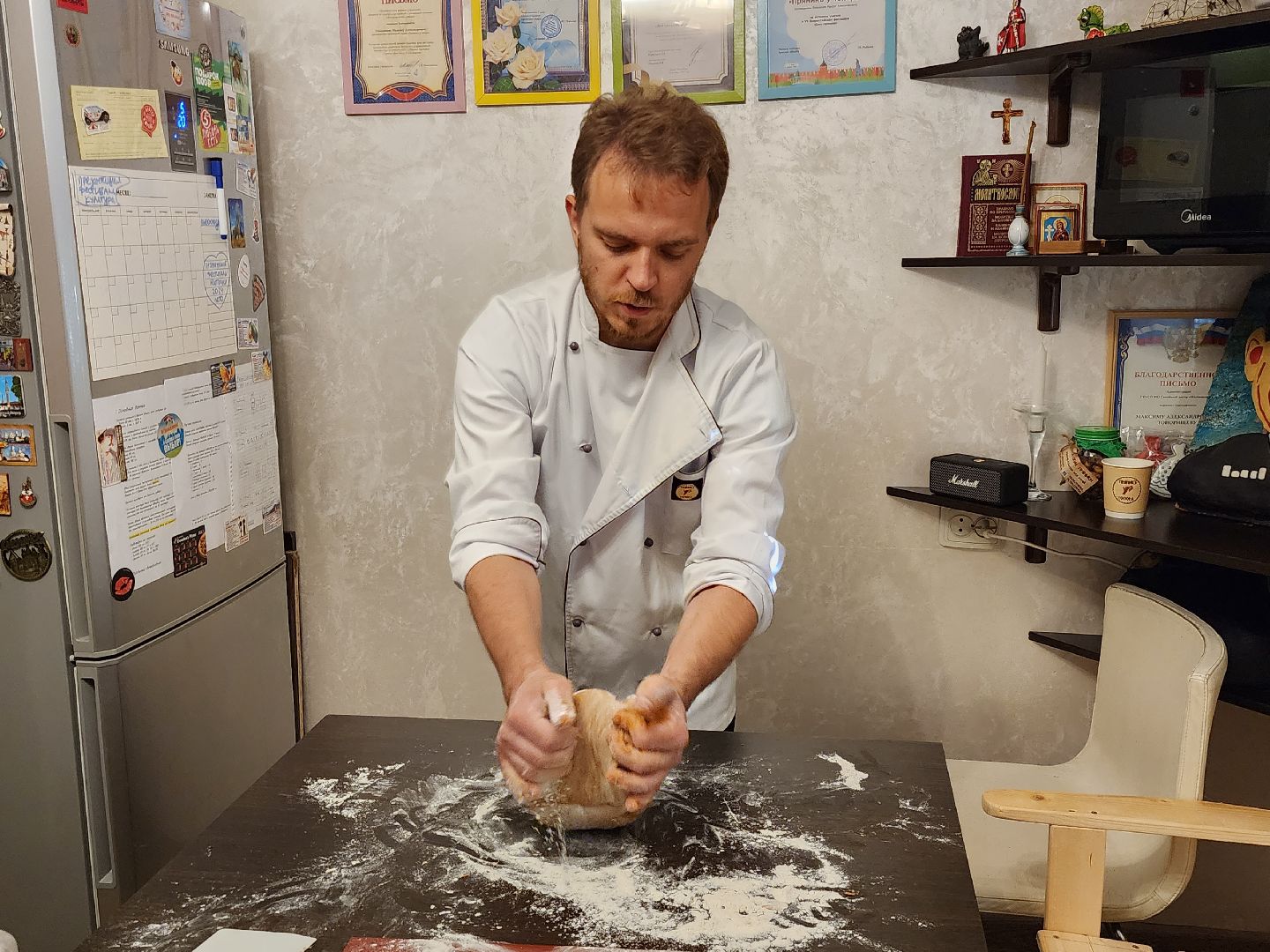 Максим Топорищев, Мытищи, пряник-рекордсмен, путевой дворец в Тайнинском